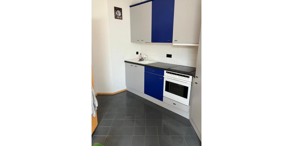 Dachgeschoßwohnung Kaiserslautern Betzenberg - 2 Zimmer, 60 m&sup2;, 790&euro; | Angebot:26383293