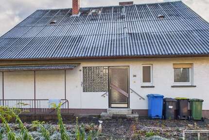 Haus zum Kaufen in Buseck Alten-Buseck 430.000 € 171.86 m² 7.5 zimmer