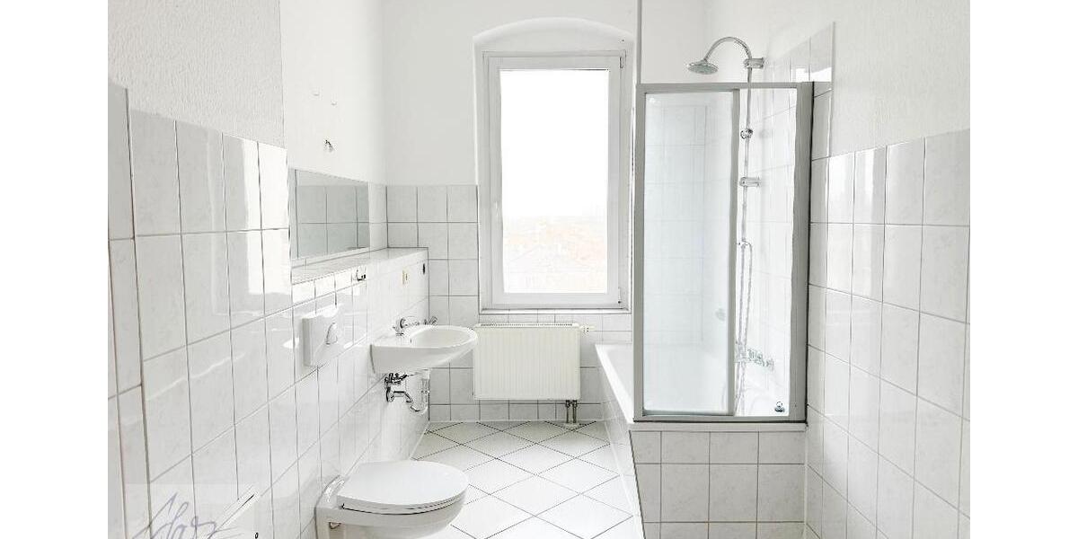 Etagenwohnung Riesa - 2 Zimmer, 73 m&sup2;, 395&euro; | Angebot:26400675