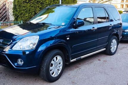 Honda CR-V 185.000 km 5.900 &euro; München 81825
