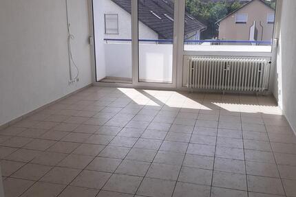 Schicke Wohnung Nähe RNZ 2 zimmer