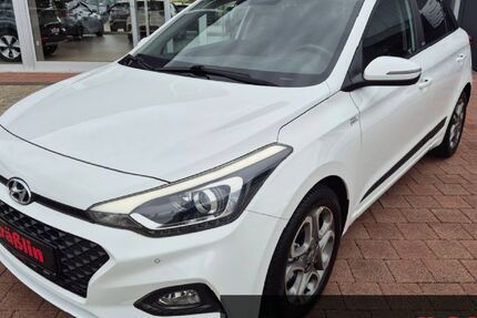 Hyundai i20 25.900 km 14.500 € Auggen 79424