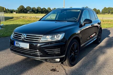 VW Touareg 230.000 km 17.299 € Mülheim-Kärlich 56218
