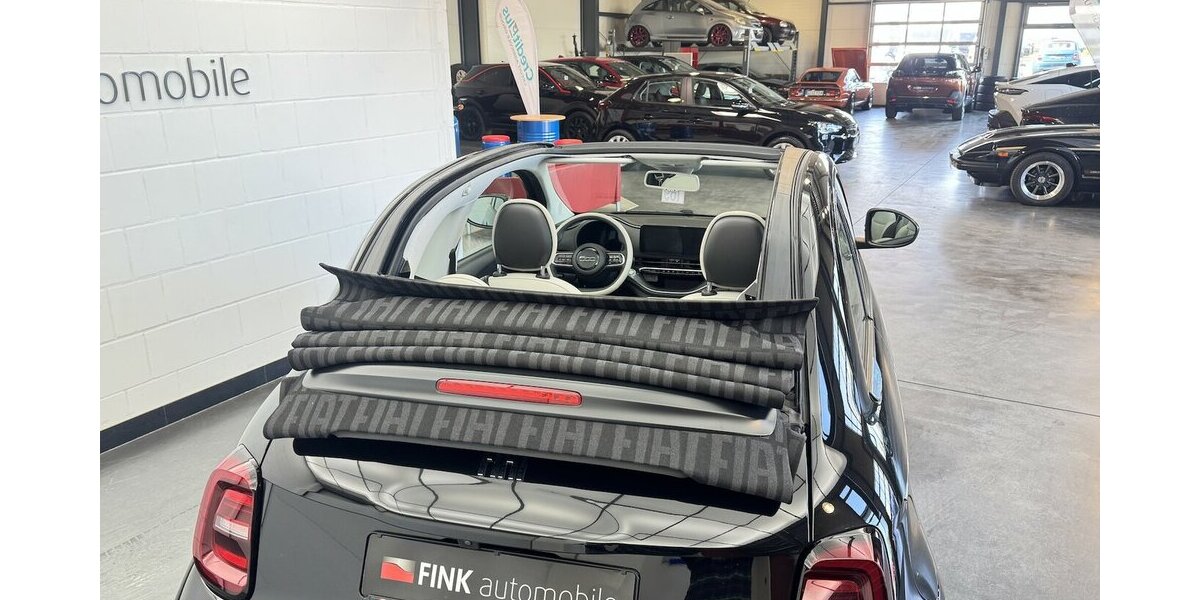 Fiat 500e La Prima by Bocelli 1.Hand Cabrio 42 kWh 25.600 km 24.490 &euro; Lich 35423