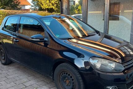 VW Golf 146.000 km 3.499 &euro; Grassau 83224