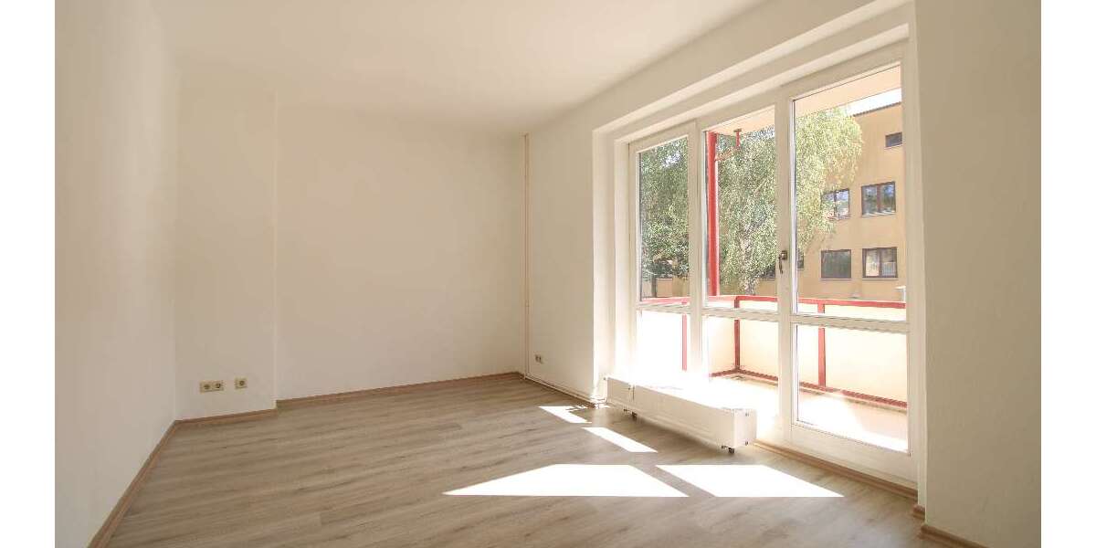 Etagenwohnung Cottbus Sandow - 2 Zimmer, 43 m&sup2;, 350&euro; | Angebot:24859144