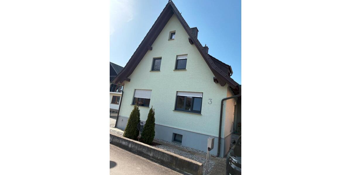 Einfamilienhaus Prosselsheim - 6 Zimmer, 98 m&sup2;, 1.000&euro; | Angebot:25419692