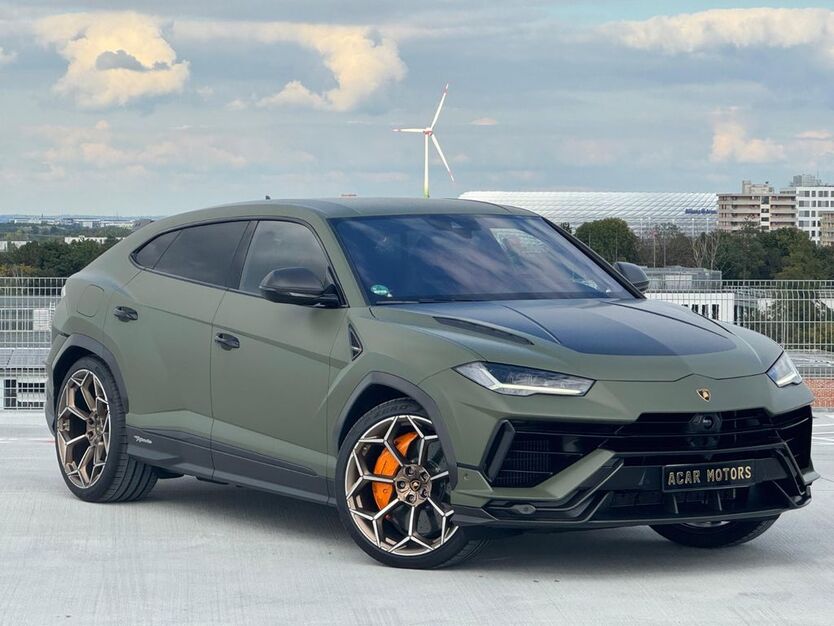 Lamborghini Urus 1.800 km 349.000 € München 80939