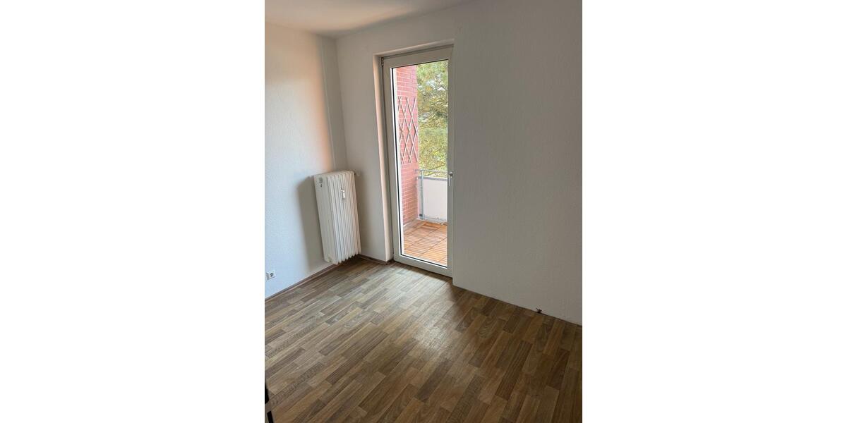 Etagenwohnung Delmenhorst Düsternort - 4 Zimmer, 85 m&sup2;, 890&euro; | Angebot:25756572