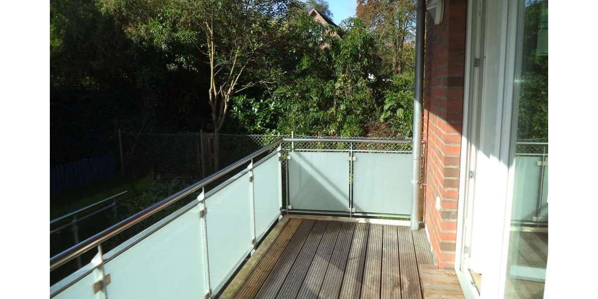 Etagenwohnung Reinfeld Voßfelde - 3 Zimmer, 85 m&sup2;, 1.300&euro; | Angebot:25654565