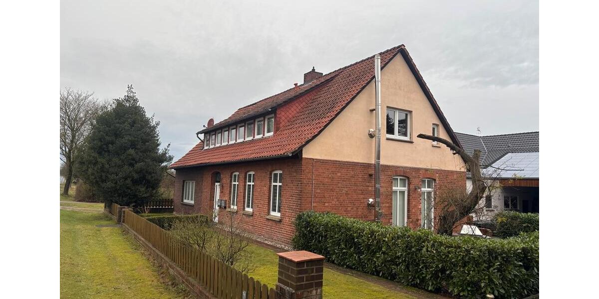 Erdgeschoßwohnung Sprakensehl - 4 Zimmer, 103 m&sup2;, 620&euro; | Angebot:26442166