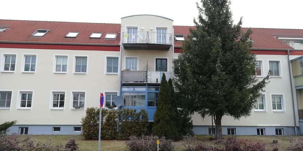 Wohnung zum Kaufen in Hoyerswerda 73.000 € 66.41 m²