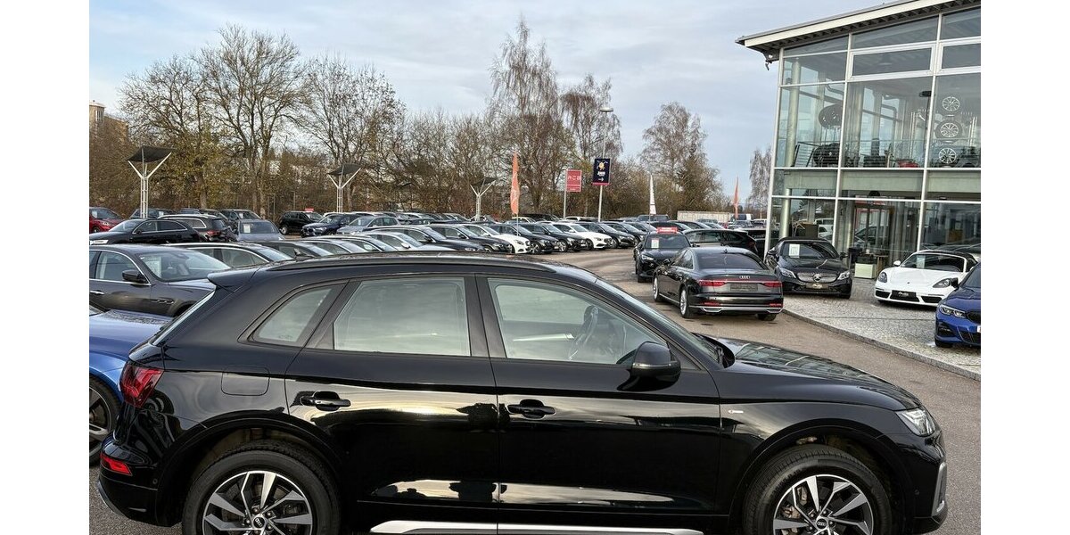 Audi Q5 40 TDI QUATTRO S-LINE/PANO/LED/360°/1.HAND 92.066 km 32.900 &euro; Villingen-Schwenningen 78054