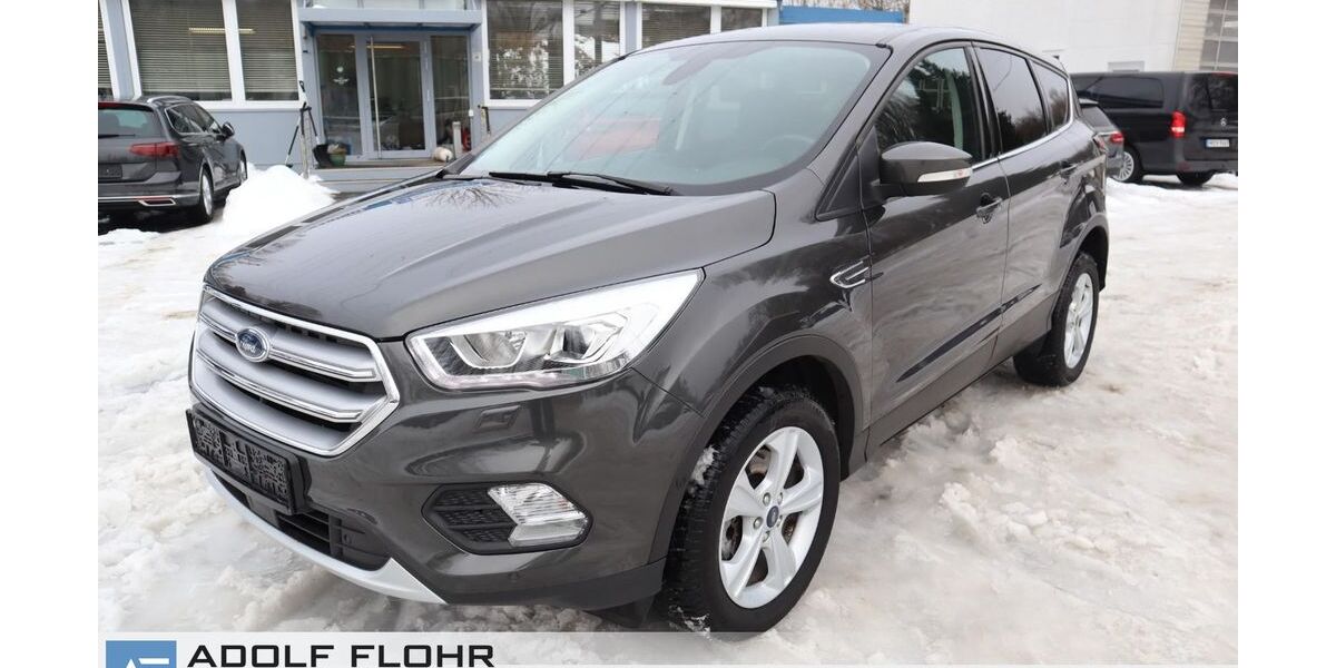 Ford Kuga 82.186 km 17.500 &euro; Hamburg 21079