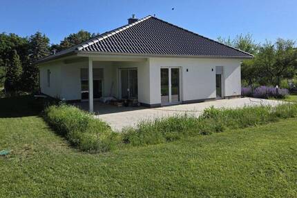 Haus Weinböhla - 4 Zimmer, 132 m&sup2;, 2.000&euro; | Angebot:26799228