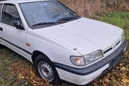 Nissan Sunny 171.059 km 1.000 &euro; Stotternheim 99095