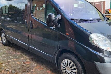 Opel Vivaro 158.520 km 9.999 &euro; Brügge 24582