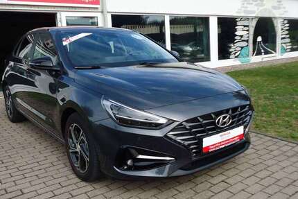 Hyundai i30 11.590 km 17.750 &euro; Drei Gleichen 99869