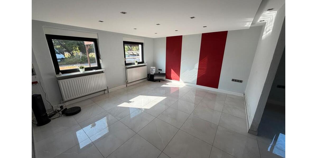 Einfamilienhaus Blieskastel - 6 Zimmer, 90 m&sup2;, 129.000&euro; | Angebot:27285445