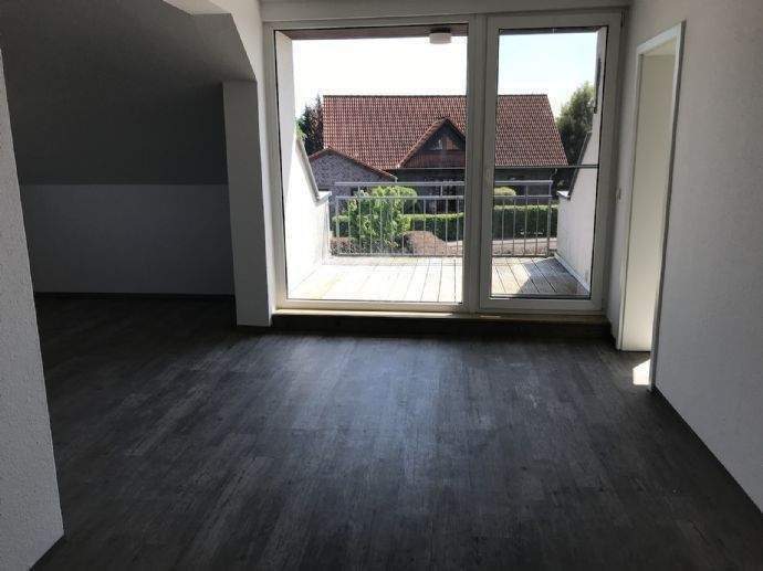 Etagenwohnung Edersleben - 3 Zimmer, 70 m&sup2;, 515&euro; | Angebot:26876047