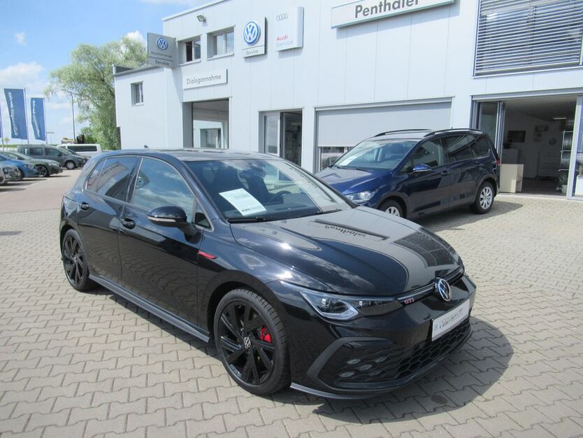 VW Golf 46.300 km 27.600 € Aichach 86551