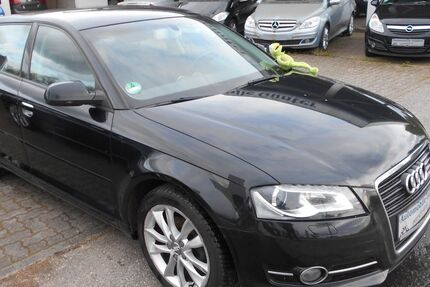 Audi A3 199.000 km 7.490 &euro; Neumünster 24539