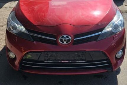 Toyota Verso 59.814 km 14.000 € Bispingen 29646