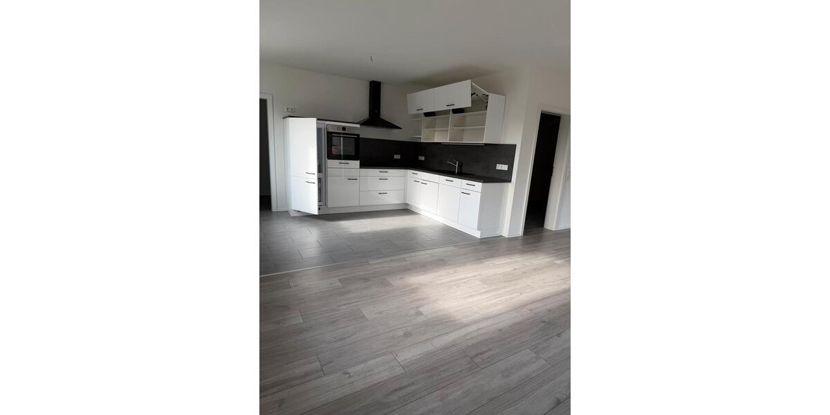 Doppelhaushälfte Großenwiehe - 4 Zimmer, 120 m&sup2;, 1.380&euro; | Angebot:26380936