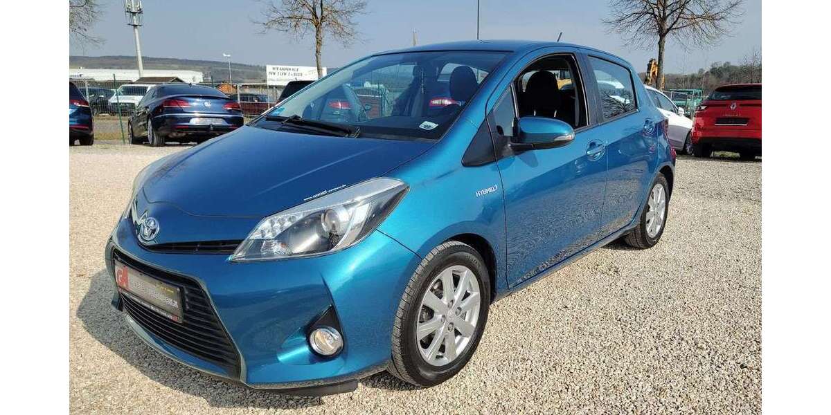 Toyota Yaris 110.000 km 8.500 &euro; Amberg 92224