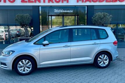 VW Touran 87.363 km 14.950 € Magdeburg 39112