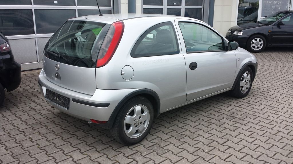Opel Corsa 68.600 km 2.750 &euro; Chemnitz OT Wittgensdorf 09228