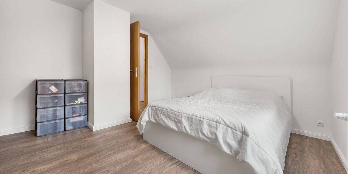 Doppelhaushälfte Pinneberg - 3 Zimmer, 87 m&sup2;, 425.000&euro; | Angebot:26455371