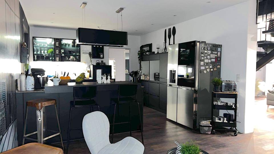 Einfamilienhaus Netphen - 7 Zimmer, 140 m&sup2;, 1.780&euro; | Angebot:26561443