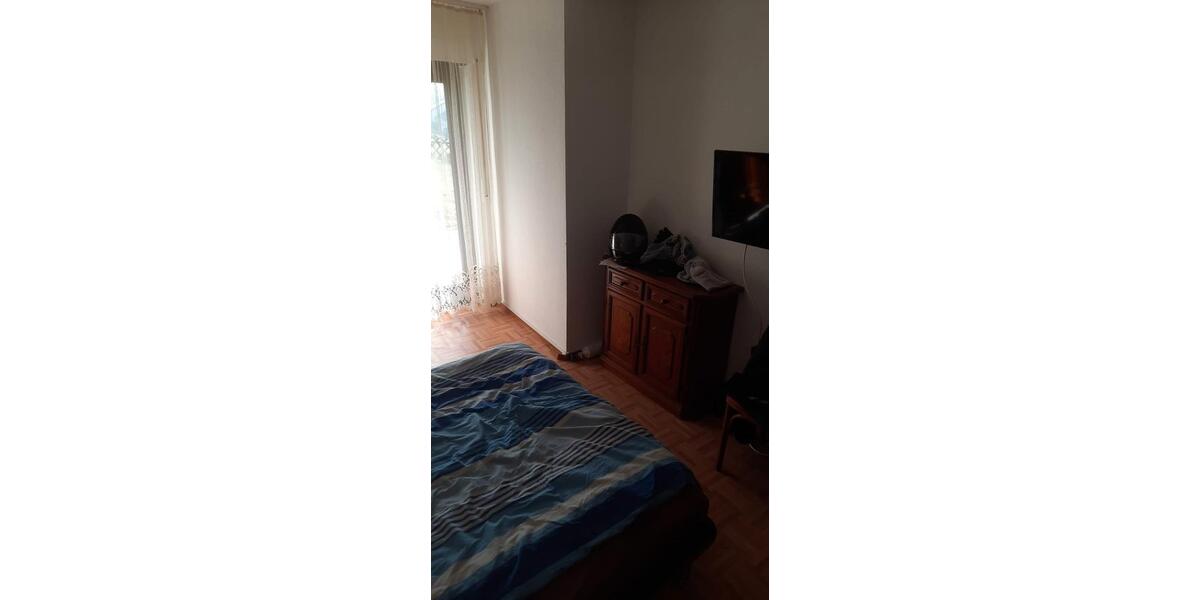 Doppelhaushälfte Gernsbach - 6 Zimmer, 136 m&sup2;, 299.000&euro; | Angebot:26289967