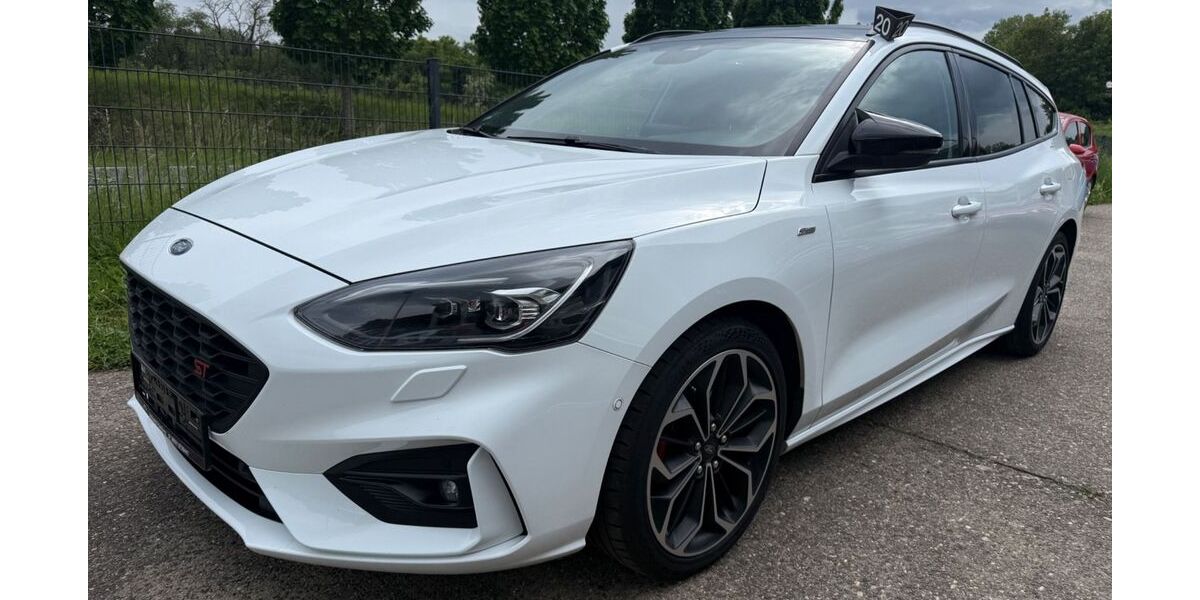 Ford Focus 114.800 km 14.000 &euro; Friedberg 61169