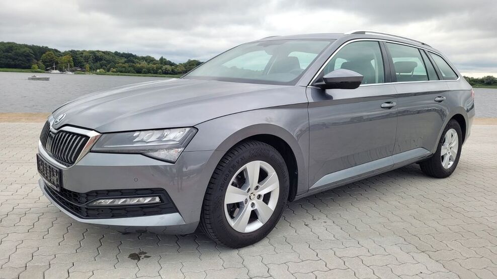 Skoda Superb 41.000 km 21.000 € Rostock 18057