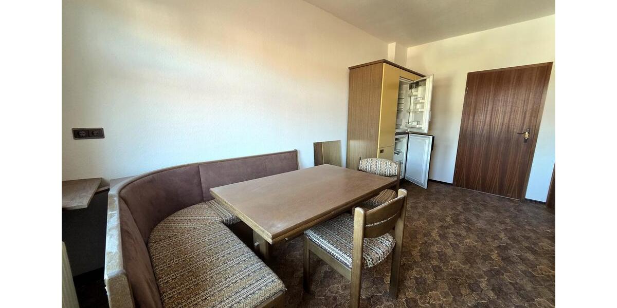 Dachgeschoßwohnung Bad Rodach - 3 Zimmer, 98 m&sup2;, 600&euro; | Angebot:26095511