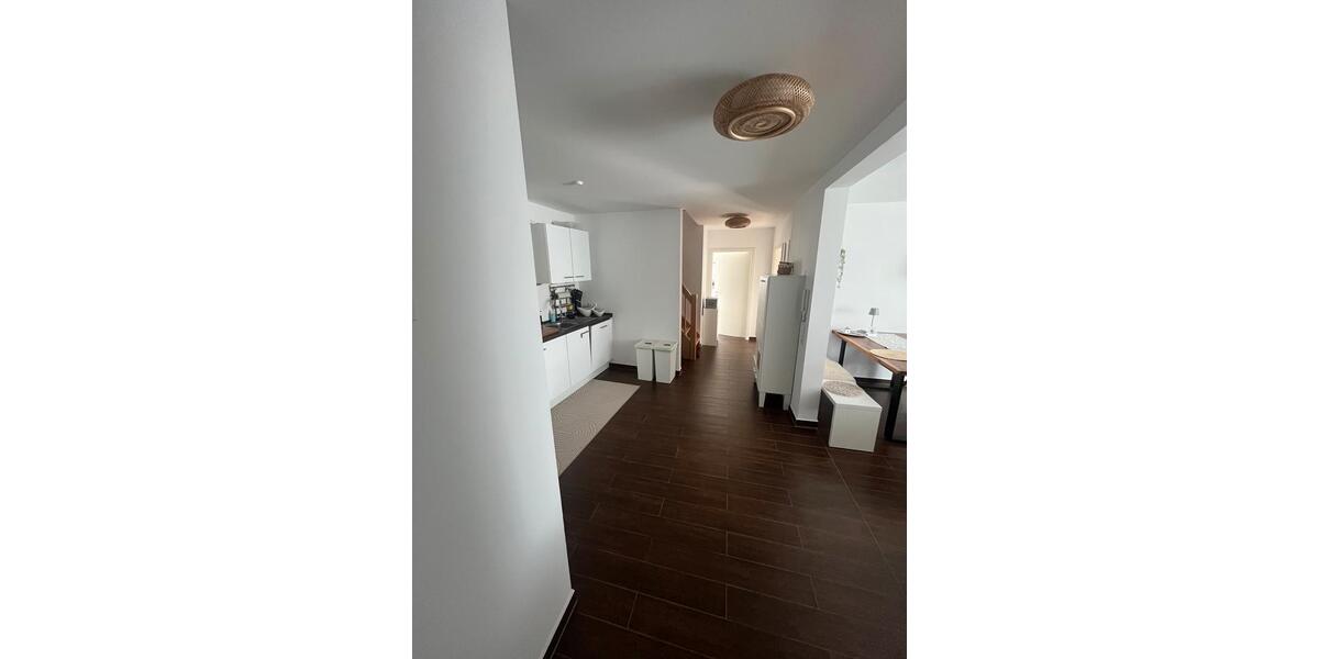 Maisonettenwohnung Aschaffenburg Österreicher Kolonie - 2 Zimmer, 70 m&sup2;, 1.100&euro; | Angebot:26653319