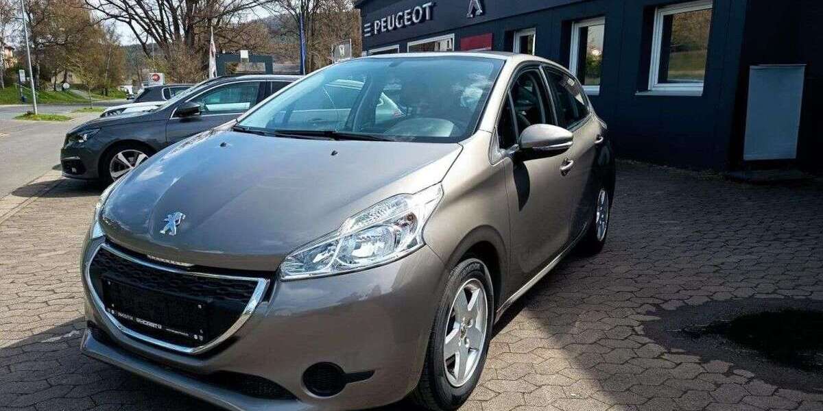 Peugeot 208 186.465 km 4.990 &euro; Rauschenberg 35282