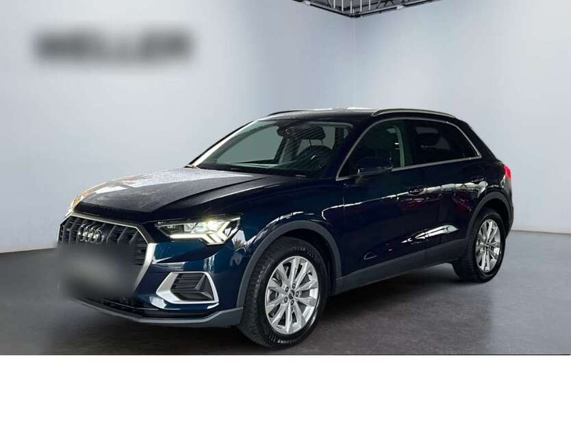 Audi Q3 43.294 km 27.990 € Grünwald 82031