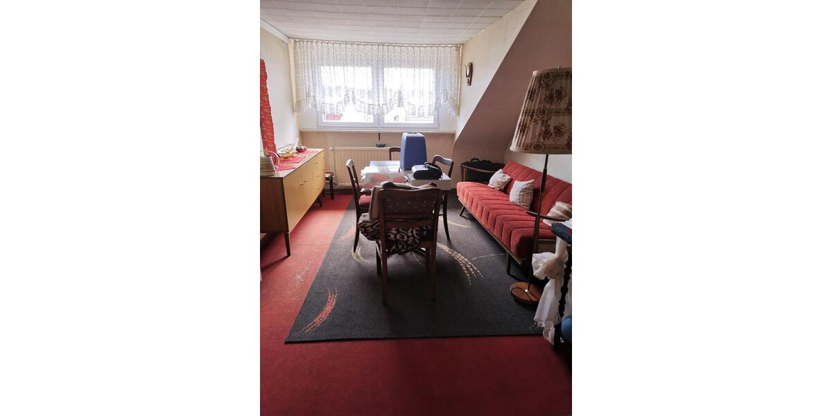 Reihenhaus Schwalbach - 7 Zimmer, 180 m&sup2;, 265.000&euro; | Angebot:27288305