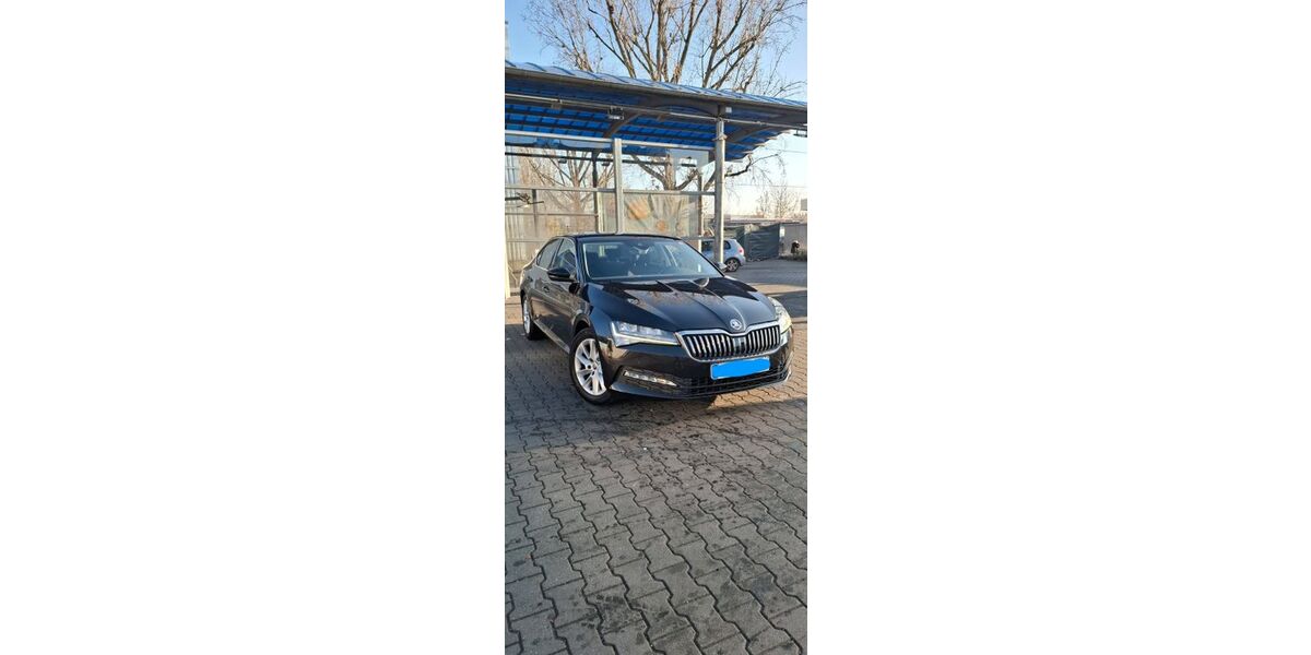 Skoda Superb 141.000 km 12.950 &euro; Blankenfelde-Mahlow 15831