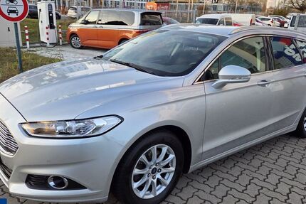 Ford Mondeo 57.913 km 13.689 &euro; Wolfsburg 38446
