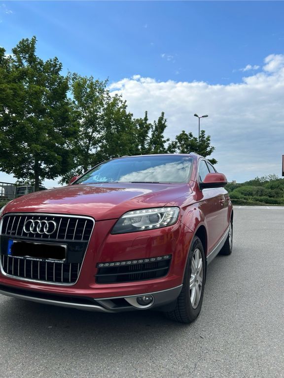 Q7