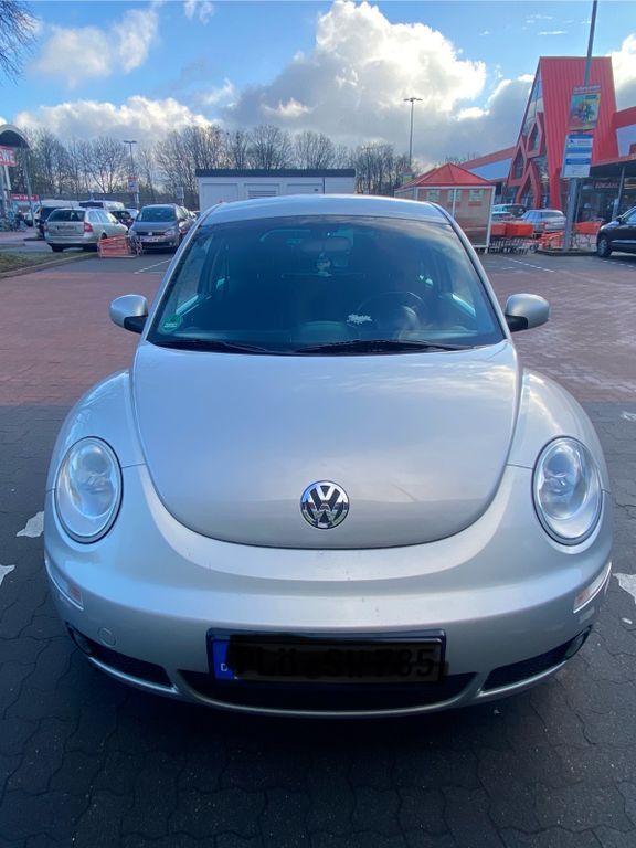 VW Beetle 120.500 km 5.100 € Kiel 24118