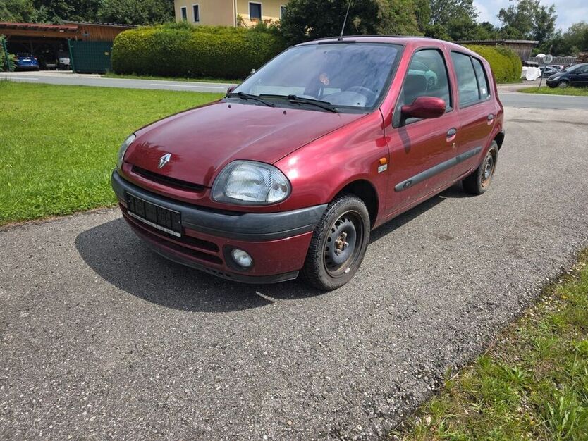 Clio