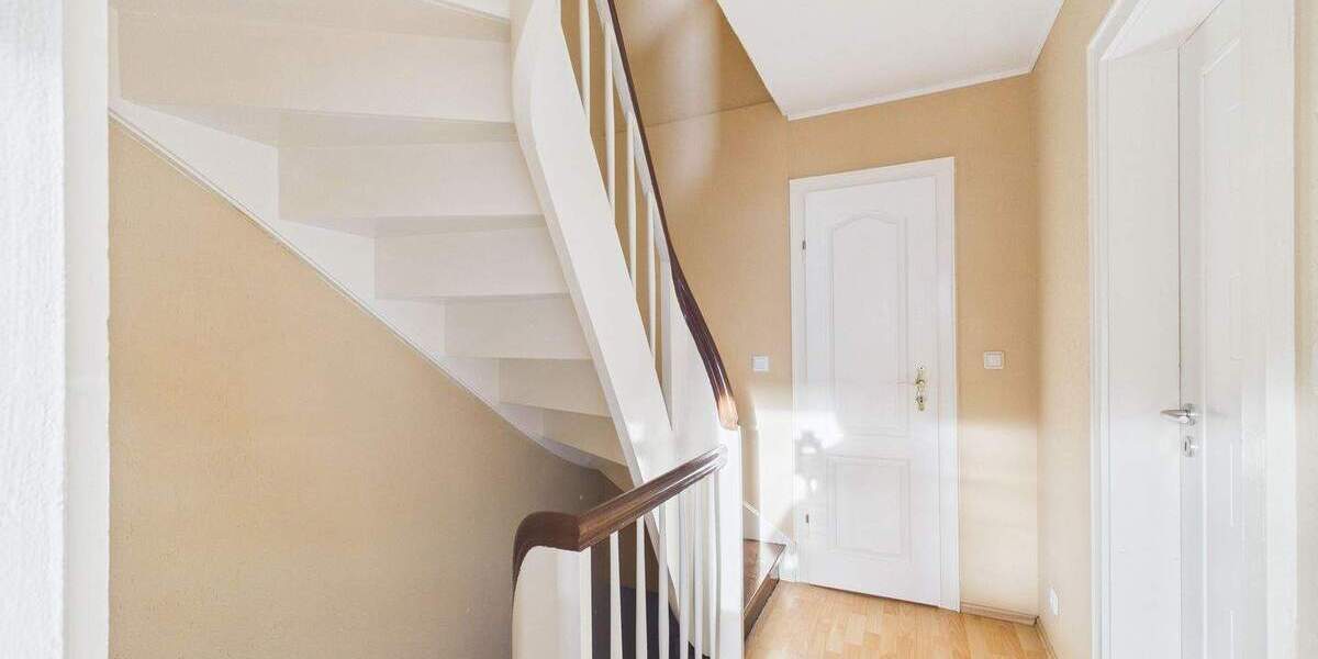 Reihenmittelhaus Wahlstedt - 5 Zimmer, 92 m&sup2;, 180.000&euro; | Angebot:25772781