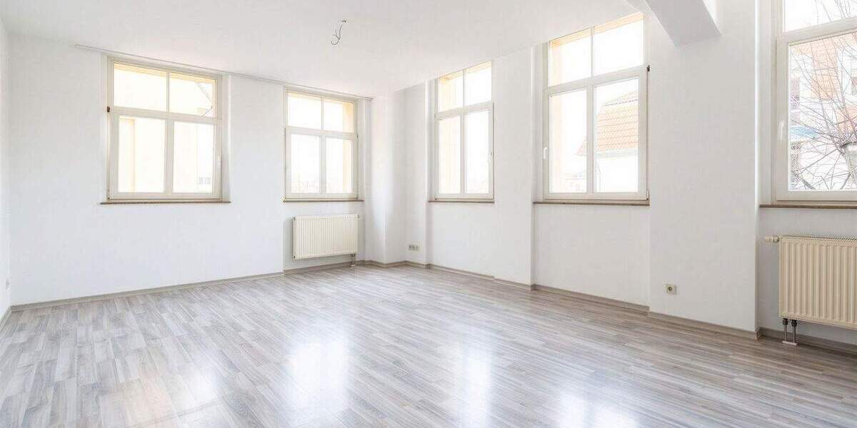 Etagenwohnung Dresden Mickten - 3 Zimmer, 89 m&sup2;, 299.000&euro; | Angebot:25600679