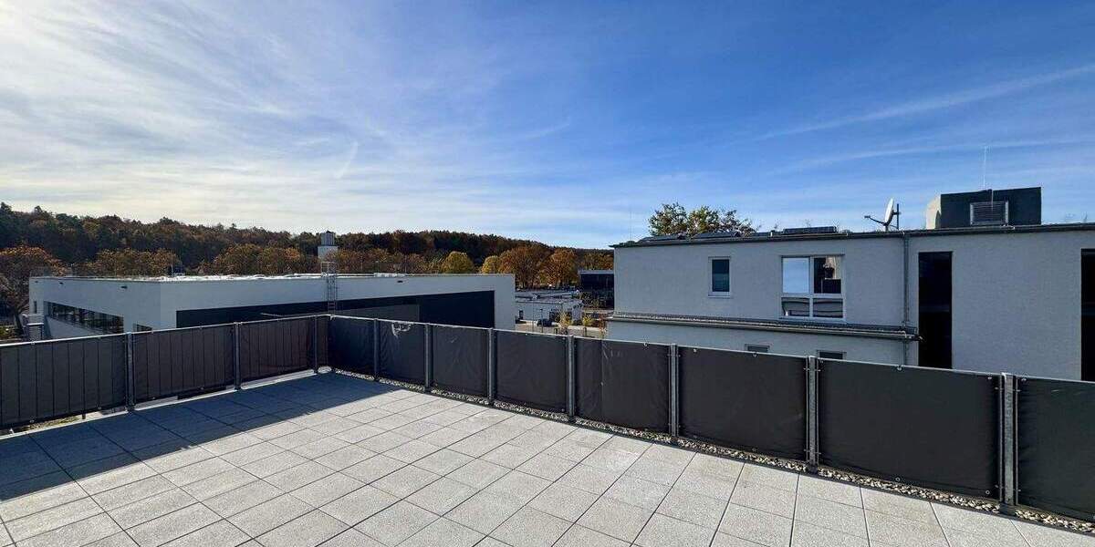 Etagenwohnung Kaiserslautern Innenstadt - 3 Zimmer, 123 m&sup2;, 1.450&euro; | Angebot:25741309