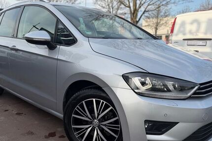 VW Golf Sportsvan 79.000 km 13.990 &euro; Bad Saarow 15526